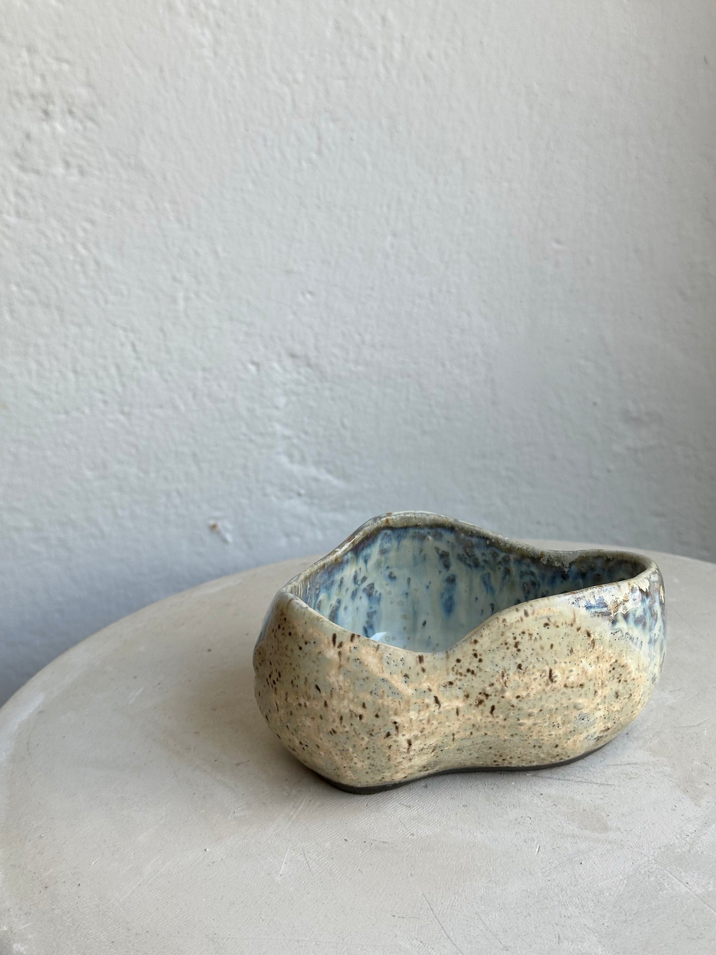 Warm Crystal Bowl 01 (C36)